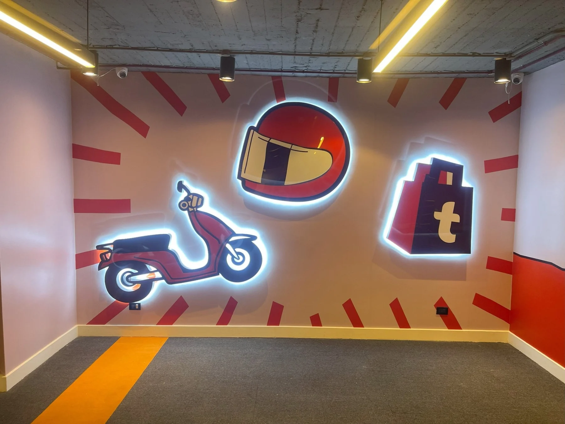 Talabat HQ internal branding project photo 4